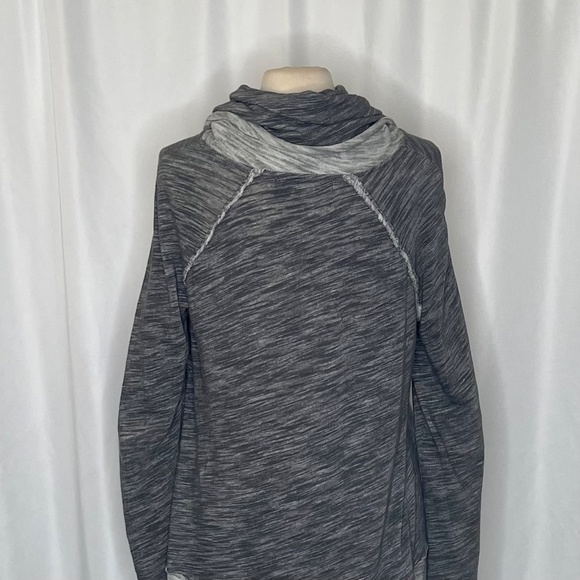 FREE PEOPLE FP Beach Cacoon Cowl Neck Knit Top Gray Space Dye X-Small Small - Picture 11 of 15
